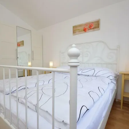 Appartamento Elia-6 *